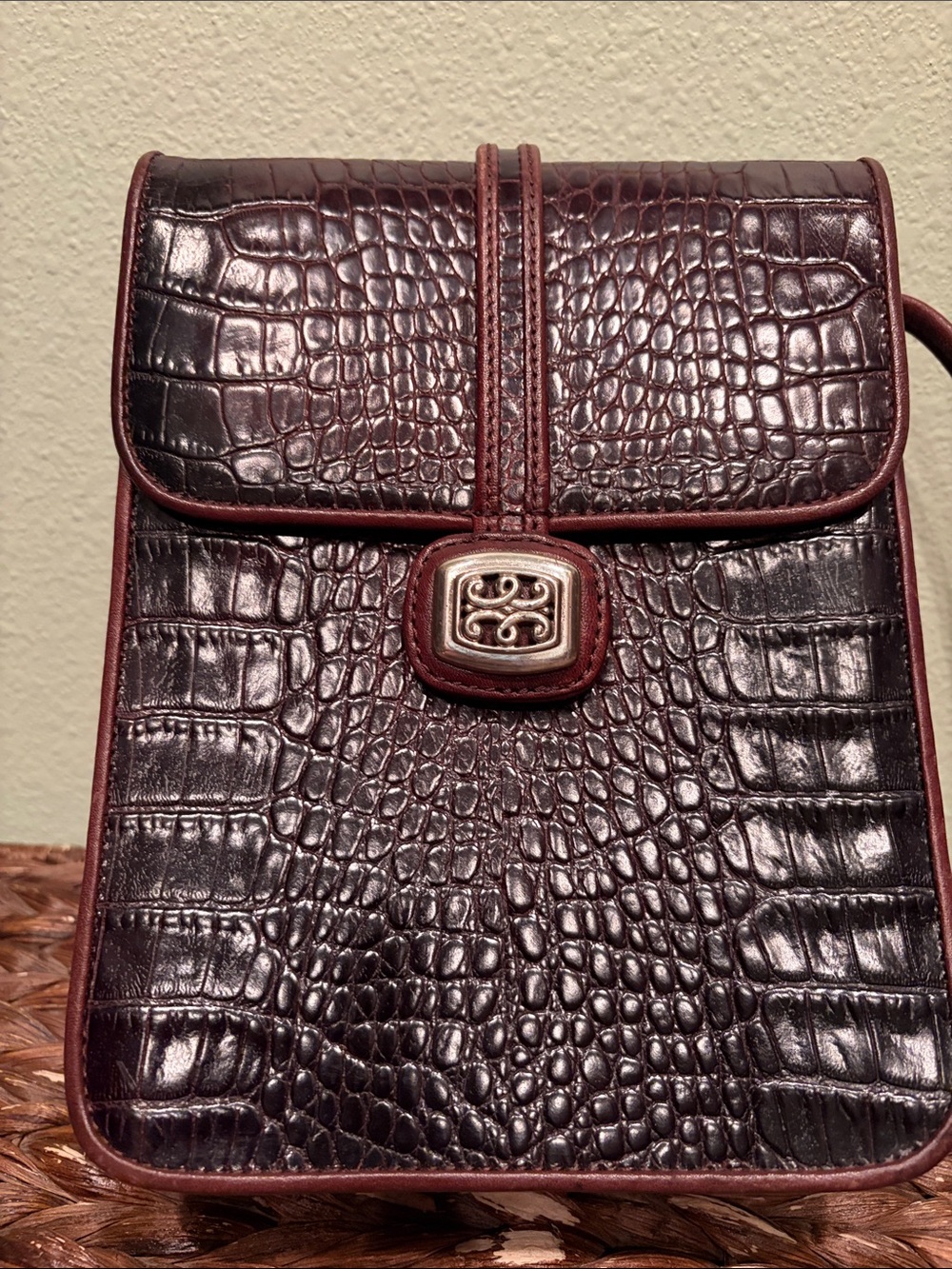 Croc-Embossed Shoulder Bag in Deep Brown